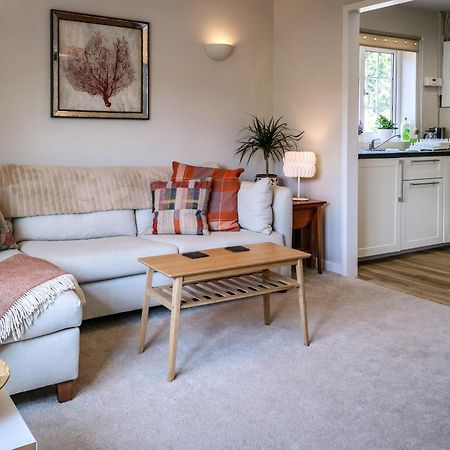 Upper Beeches Villa Oakhill Екстериор снимка
