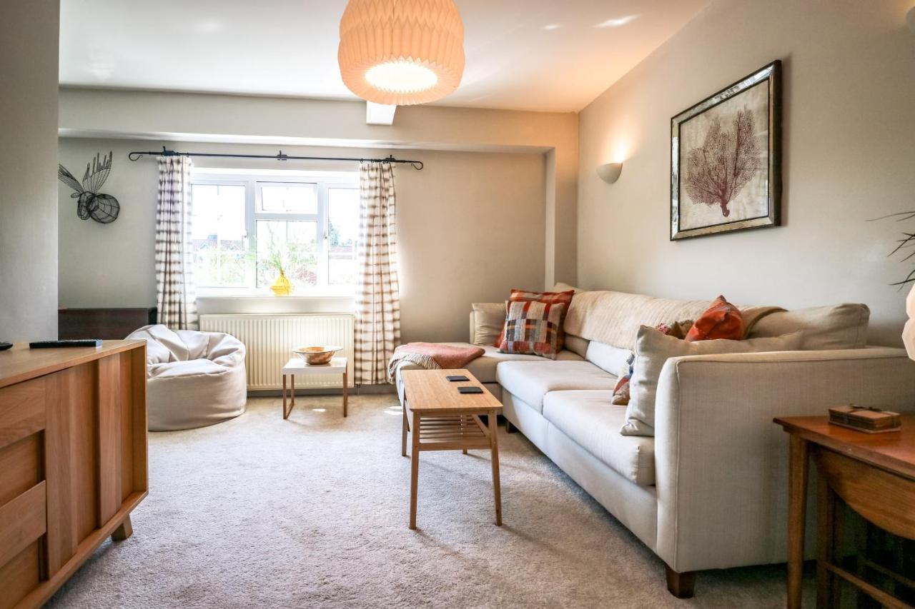 Upper Beeches Villa Oakhill Екстериор снимка