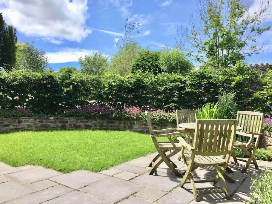 Upper Beeches Villa Oakhill Екстериор снимка